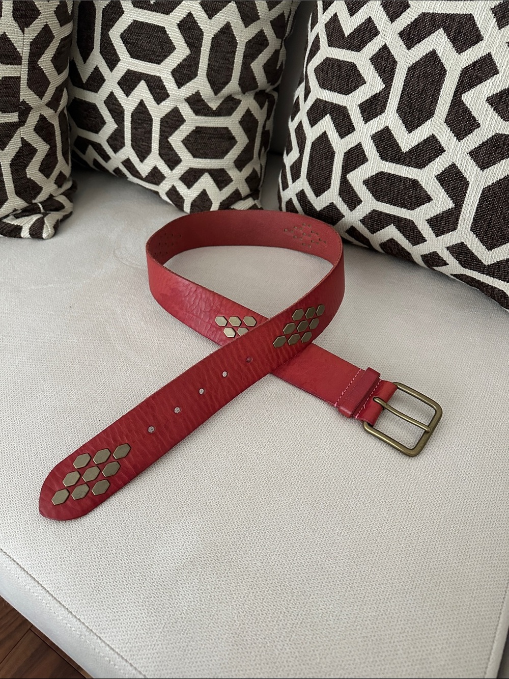 LINEA PELLE RED LEATHER BELT SOLID BRASS BUCKLE AND BRASS STUDS SIZE LARGE